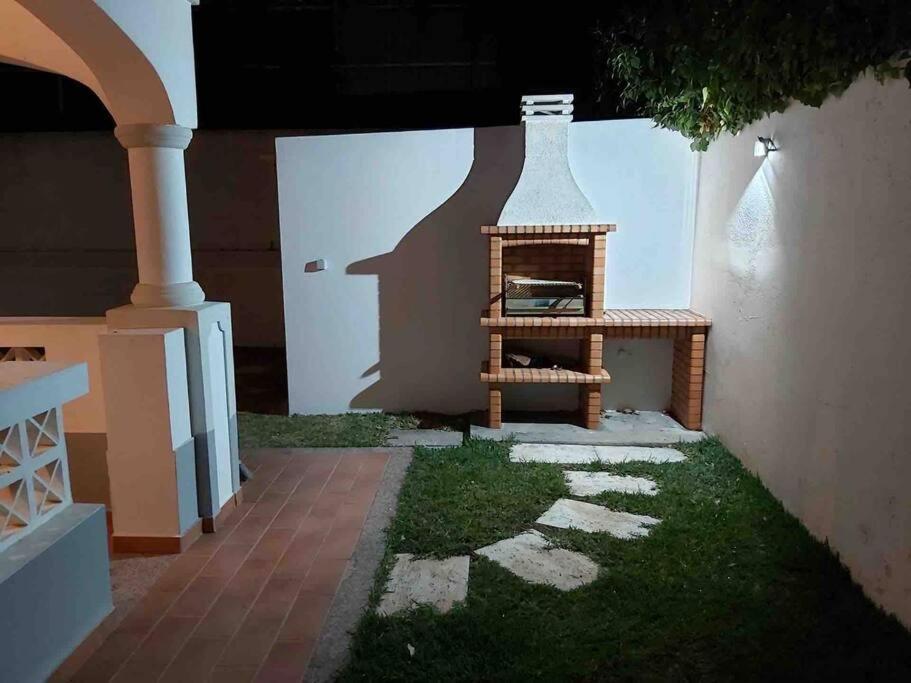 Villa Med - Private Pool, Garden, Sun All Day, Stunning Views Albufeira Exterior photo